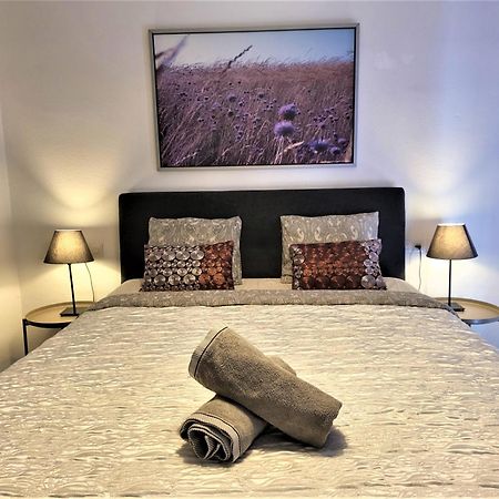 2 Bedrooms Sea View Apartament 100 Meters From Ocean Los Cristianos  Exterior photo